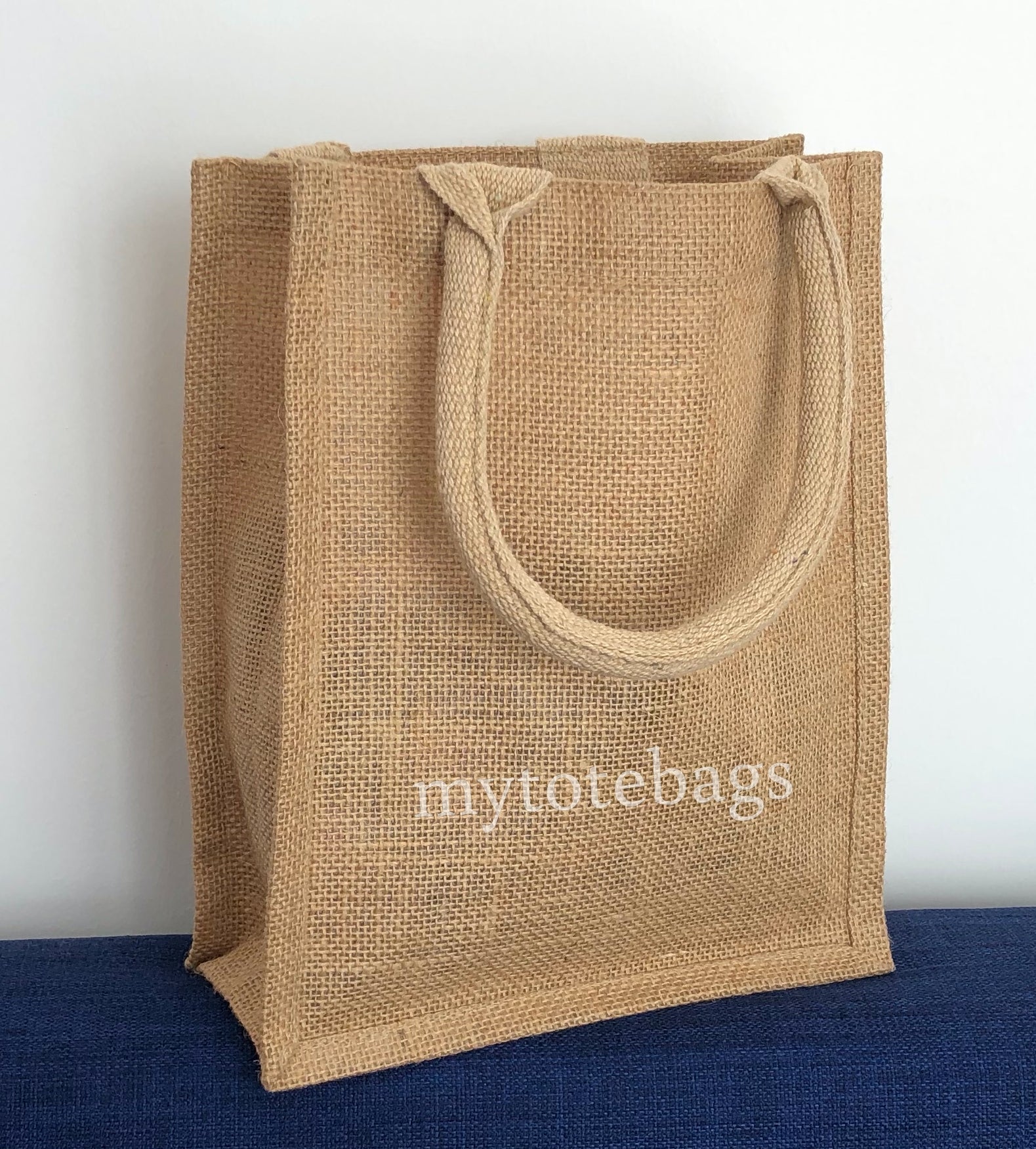 Small Size Burlap Jute Tote Bags in Bulk, Natural Gift Bags